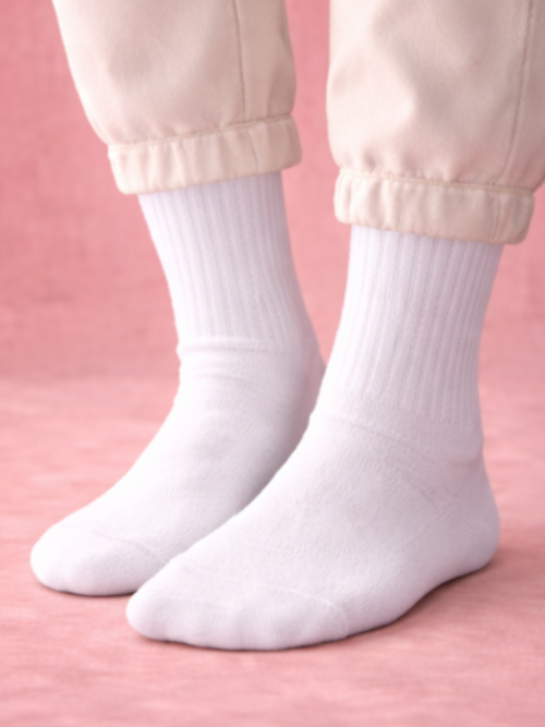 Gurajo Paris Women’s Crew Socks – White